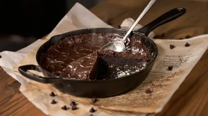 Brownie au chocolat fondant sans four, sans crème, sans beurre : 100 % plaisir à chaque bouchée